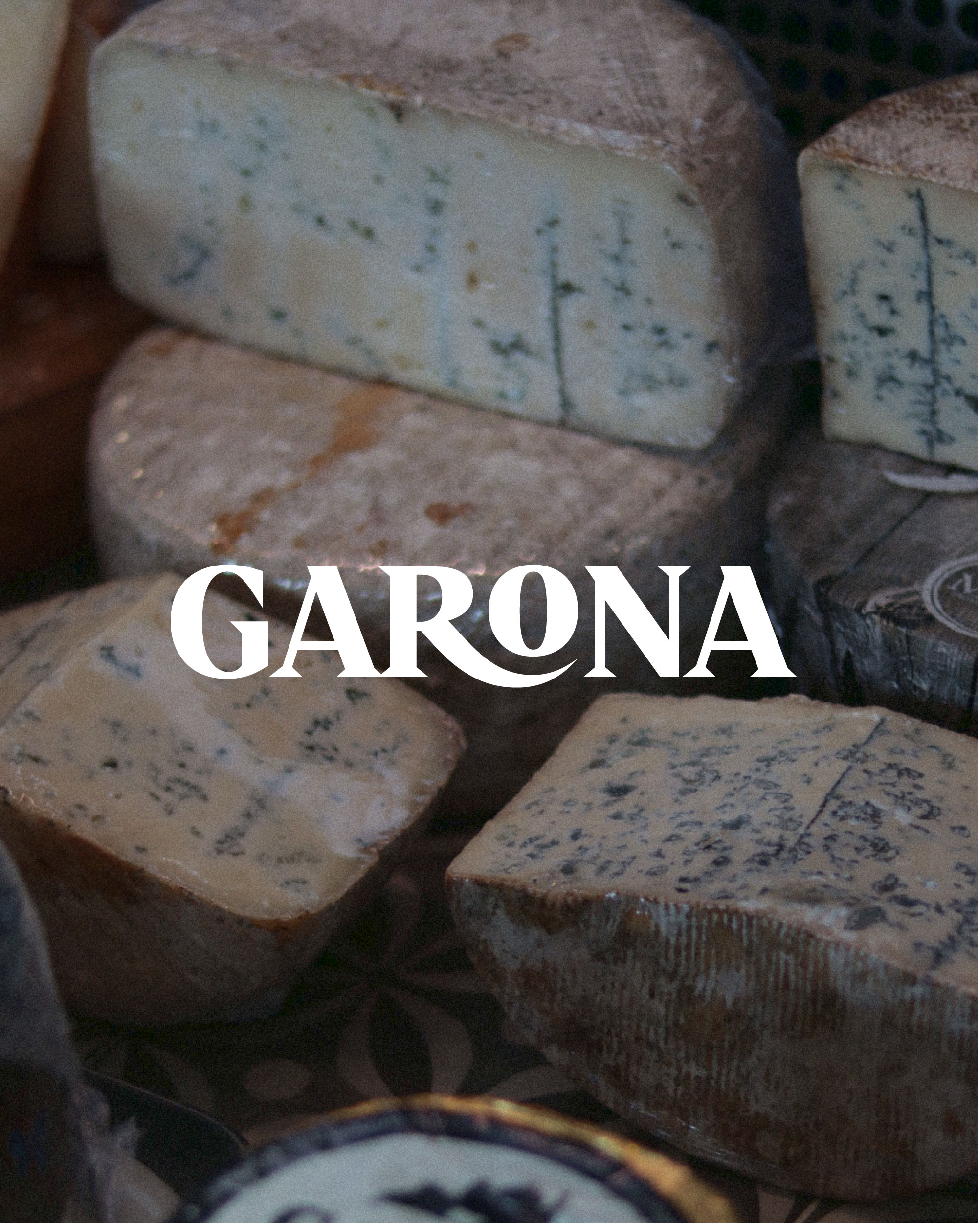 Lettrage pour la fromagerie Garona