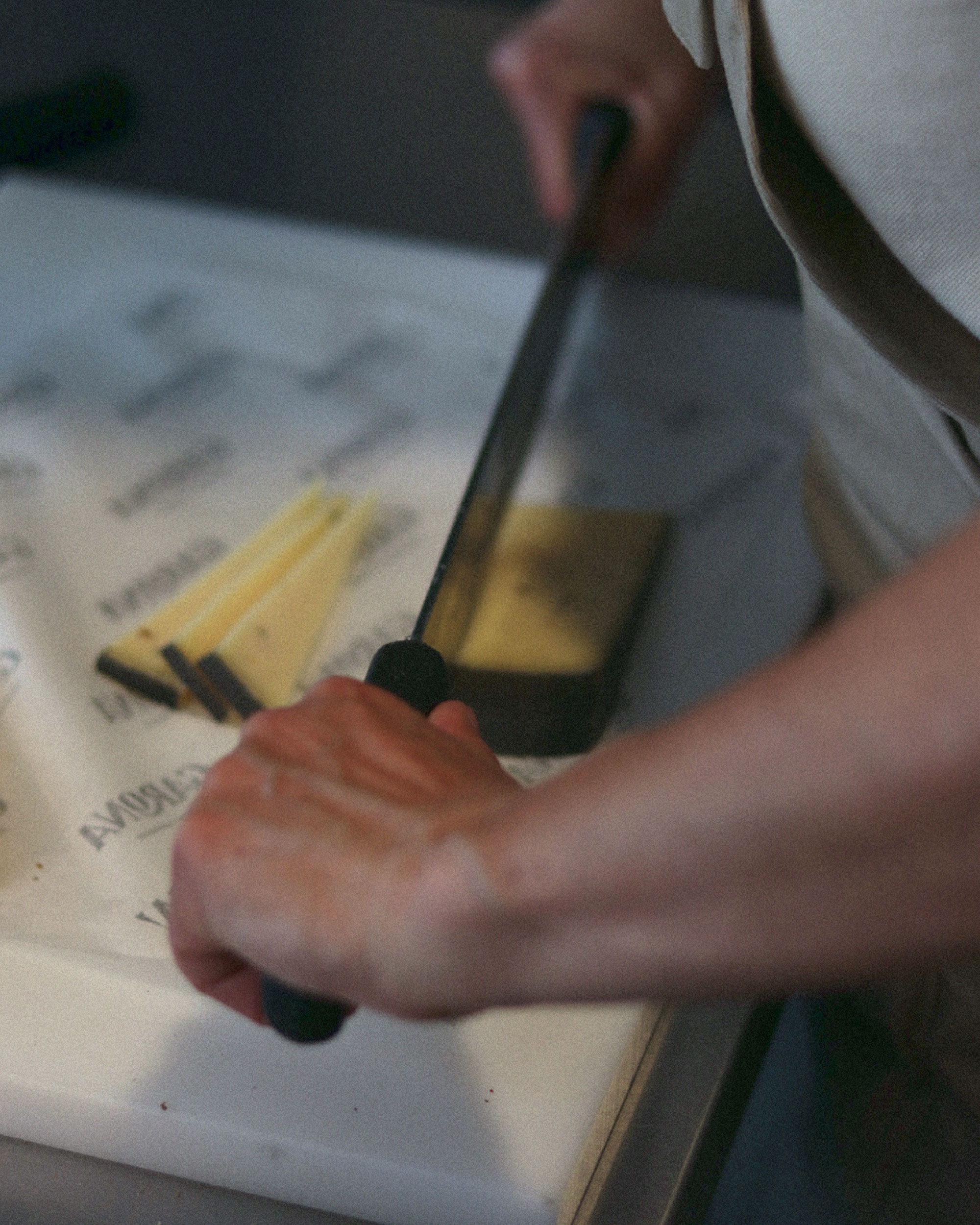Tablier avec le logo de la fromagerie Garona