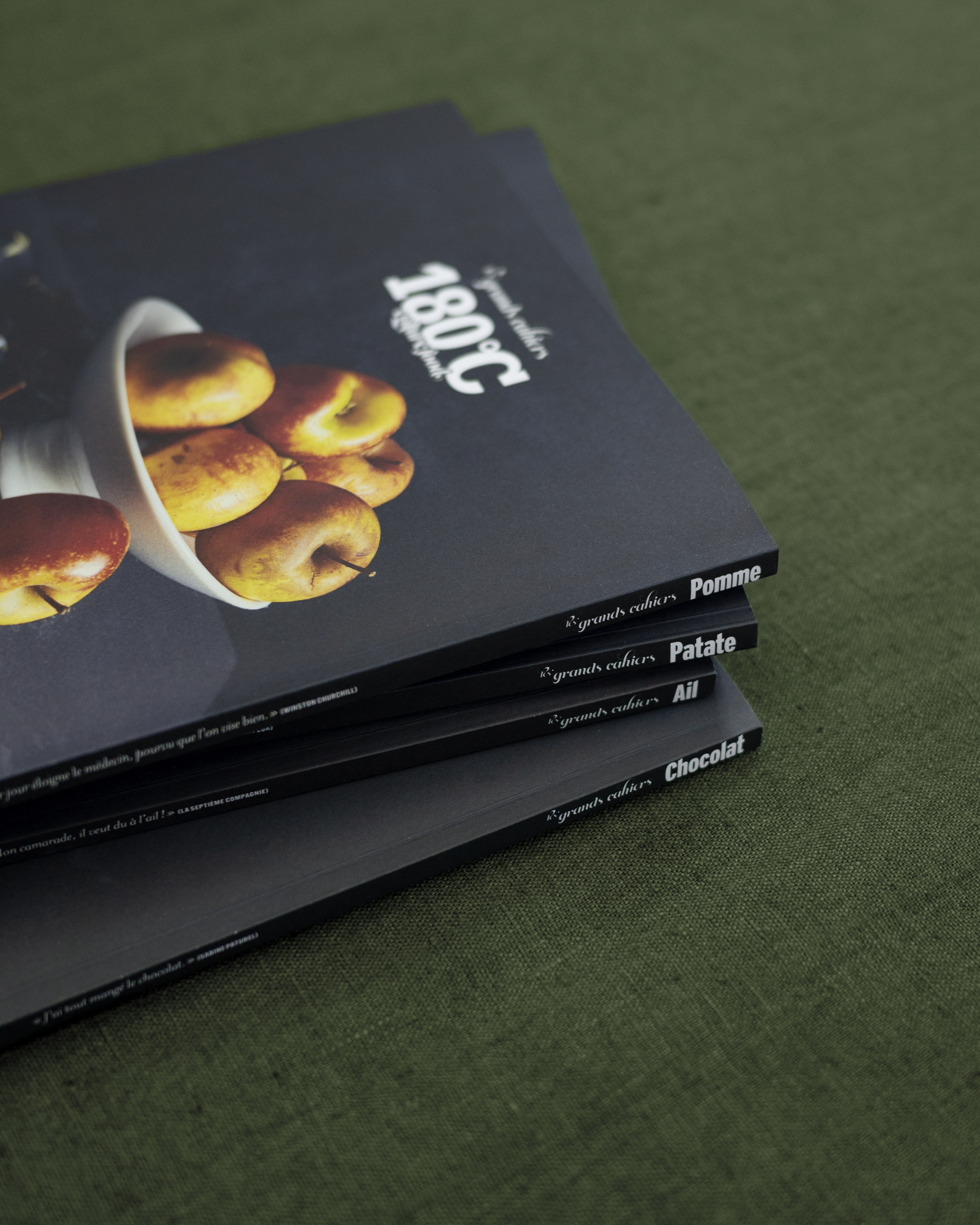 Dos des Grands Cahiers 180 °C